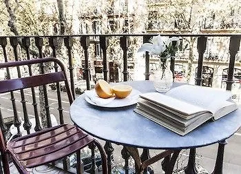 We Boutique Nocleg ze śniadaniem 4*
