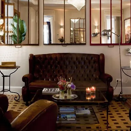 We Boutique 4*